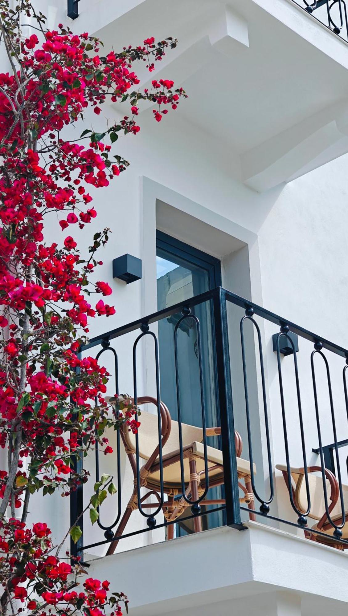 Villa Margarit Boutique Hotel Sarande Bagian luar foto